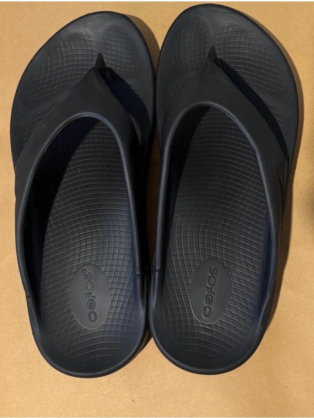 OOFOS OOriginal Sandal mens size 10 /women’s 12